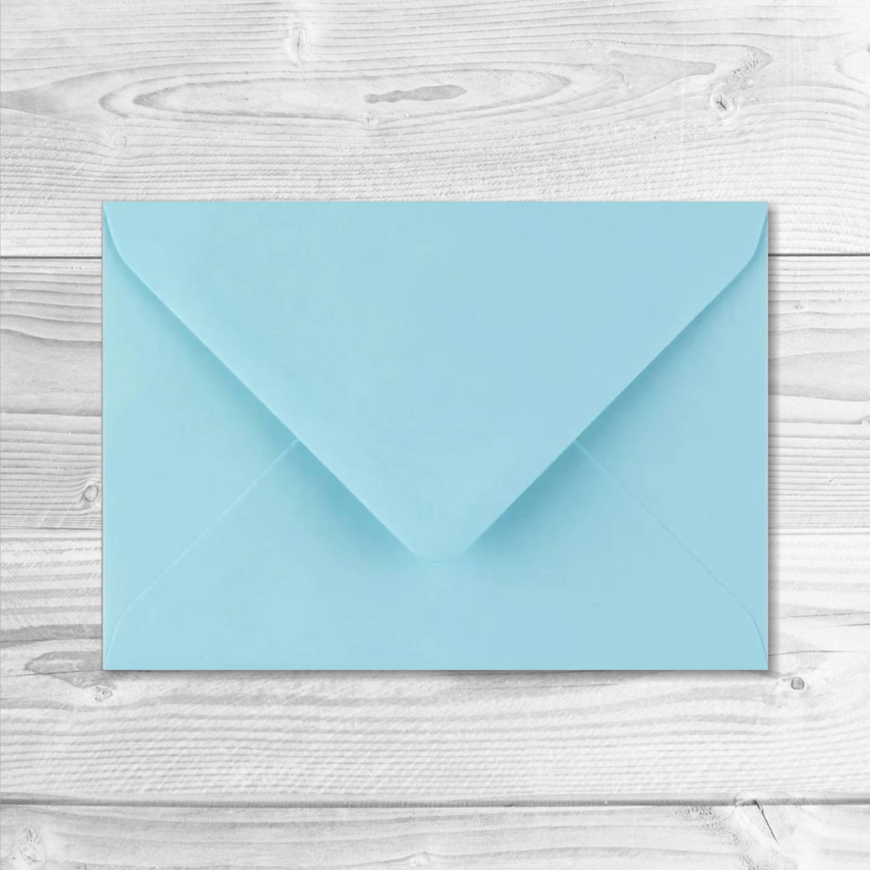 enveloppe bleu clair 11 x 16 cm