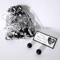 sachet en organza avec fleur noir argentée